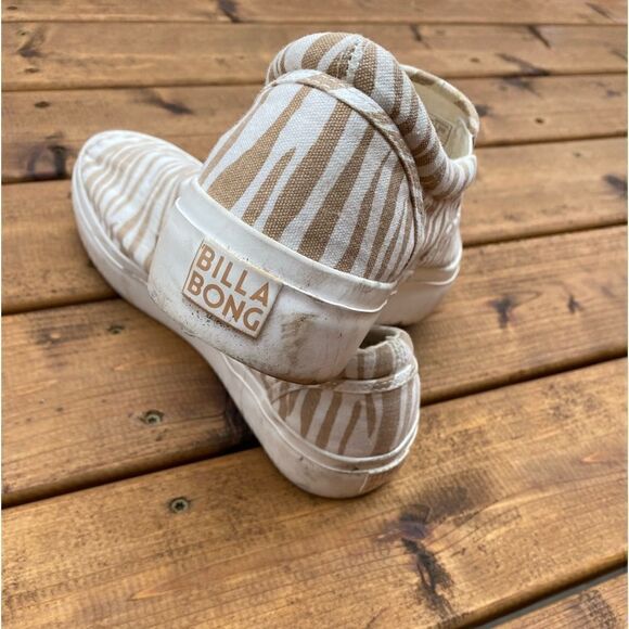 Billabong Slip on Shoes - Picture 6 of 9